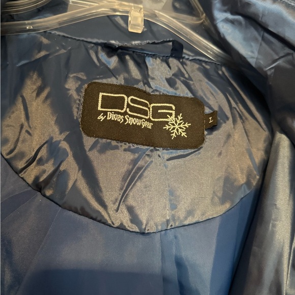 NWOT DSG puffer jacket - Picture 2 of 5